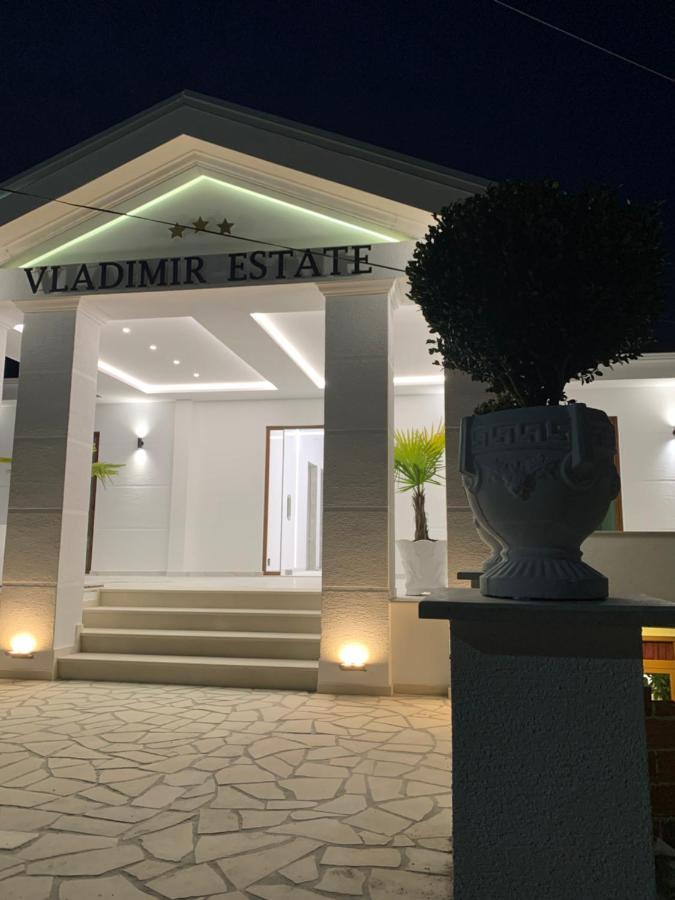 Vladimir Estate Hotel Gjirokastër Exterior foto